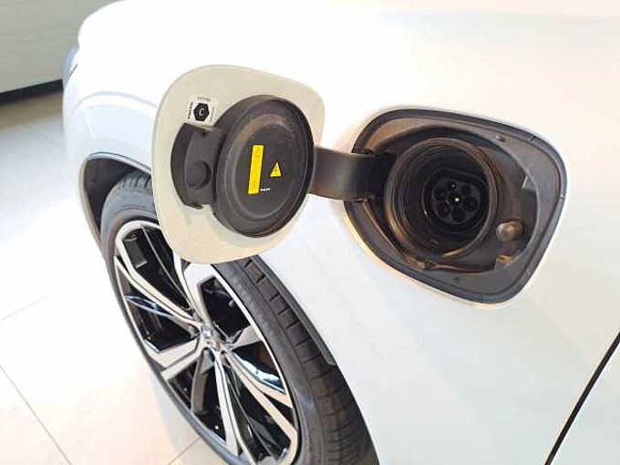 Volvo XC60 Plus, T6 AWD Plug-in Hybrid, Elektrisch/Benzin, Dark 174124 | T6 AWD Plug-In Hybride Plus Dark