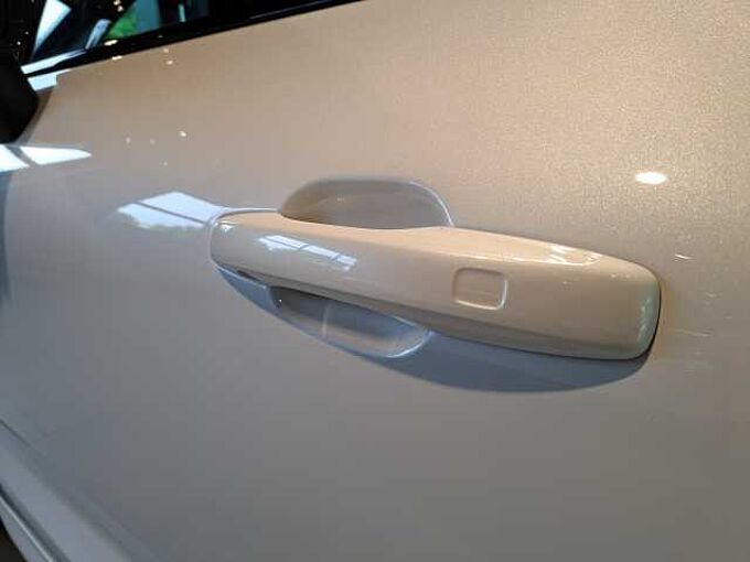 Volvo XC60 Plus, T6 AWD Plug-in Hybrid, Elektrisch/Benzin, Dark 174124 | T6 AWD Plug-In Hybride Plus Dark