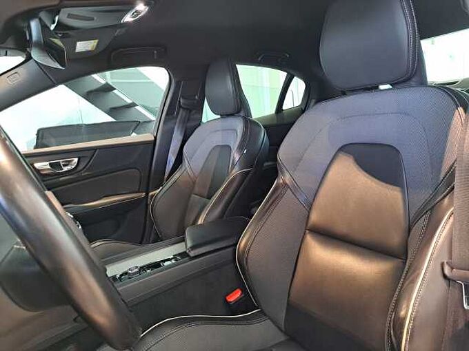 Volvo S60 B3 Mild-Hybride R-Design 091632 | B3 Mild-Hybride R-Design