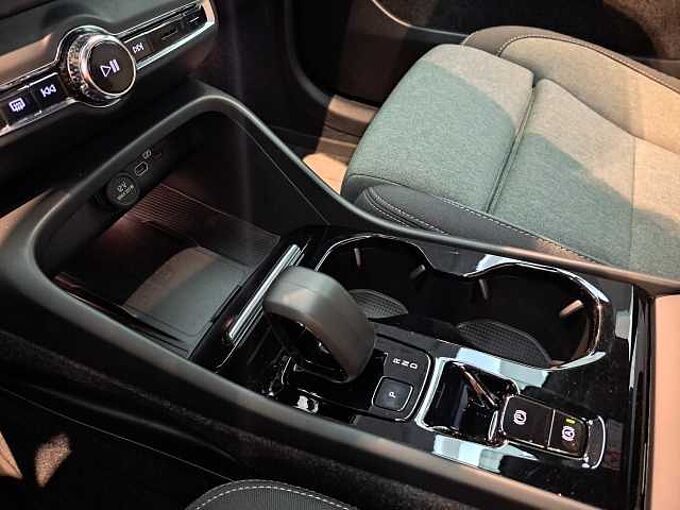 Volvo XC40 B3 Mild hybride Plus Dark 223763 | B3 Mild hybride Plus Dark