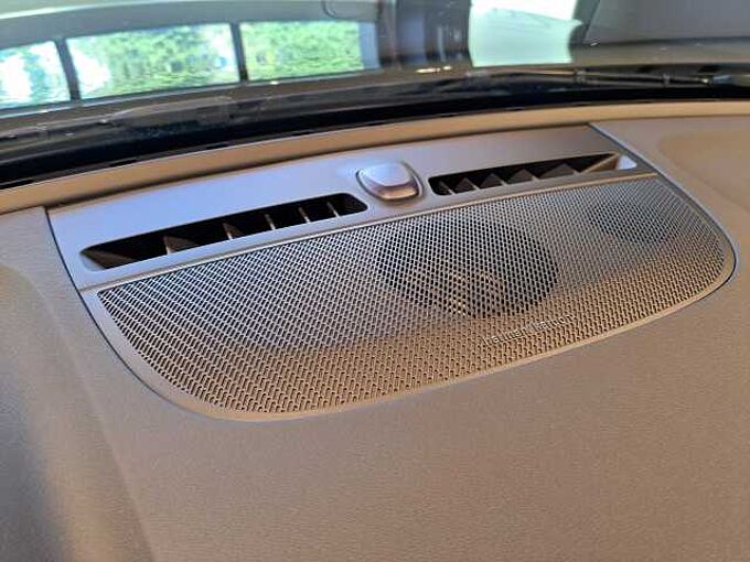 Volvo XC40 B3 Mild hybride Plus Dark 223763 | B3 Mild hybride Plus Dark