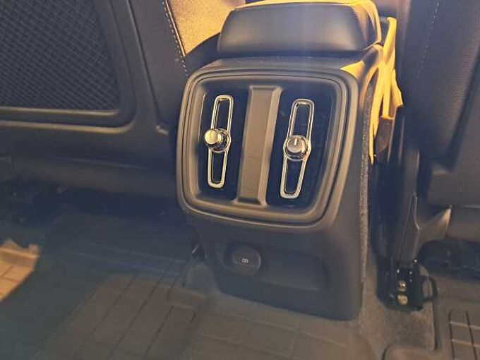 Volvo XC40 B3 Mild hybride Plus Dark 223763 | B3 Mild hybride Plus Dark