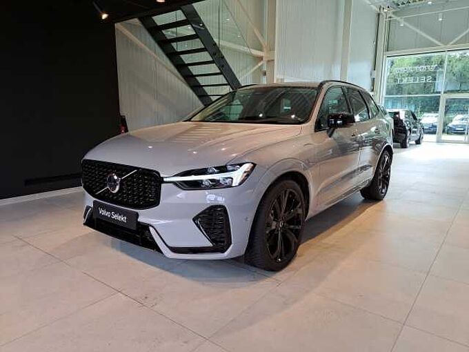 Volvo XC60 T6 AWD Plug-In Hybride Ultra Dark 082422 | T6 AWD Plug-In Hybride Ultra Dark