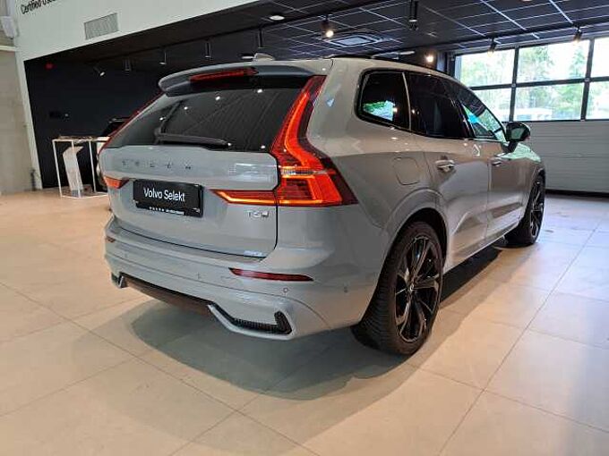 Volvo XC60 T6 AWD Plug-In Hybride Ultra Dark 082422 | T6 AWD Plug-In Hybride Ultra Dark