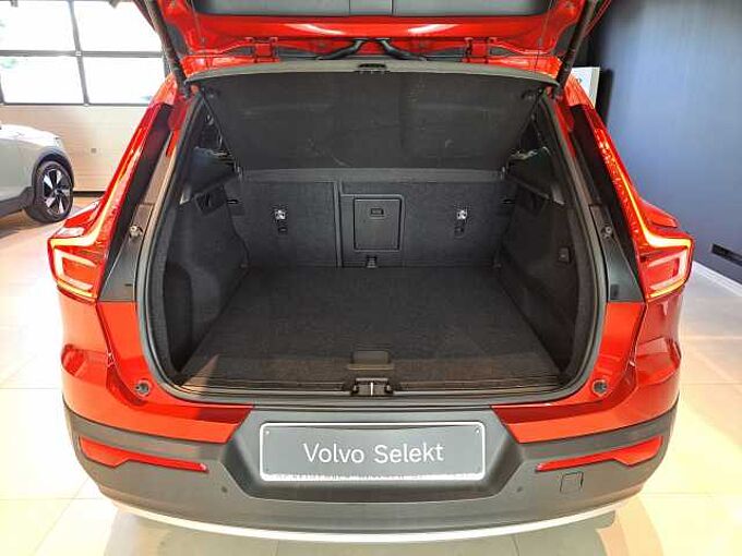 Volvo XC40 T3 MAN Momentum Pro 227140 | T3 MAN Momentum Pro
