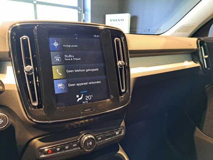 Volvo XC40 T3 MAN Momentum Pro 227140 | T3 MAN Momentum Pro