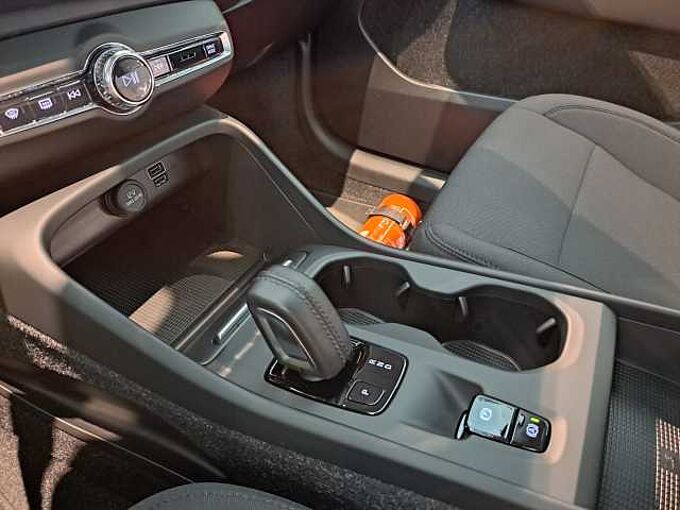Volvo XC40 Recharge T4 Plug-In Hybrid Inscription Expression: 509824 | Recharge T4 Plug-In Hybrid Inscription Expression