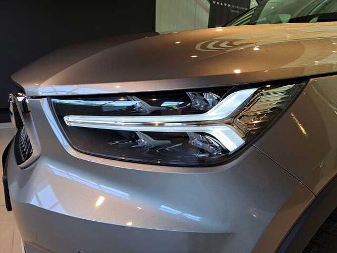 Volvo XC40 Recharge T4 Plug-In Hybrid Inscription Expression: 509824 | Recharge T4 Plug-In Hybrid Inscription Expression