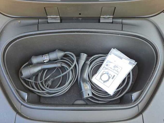 Volvo XC40 Recharge Single Motor Core: 083476 | Recharge Single Motor Core