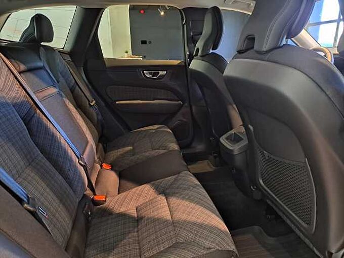 Volvo XC60 B4 Mild hybrid Core 717512 | B4 Mild hybrid Core