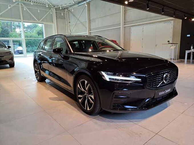 Volvo V60 B4 Mild Hybride Benzine Plus Dark: 661061 | B4 Mild Hybride Benzine Plus Dark