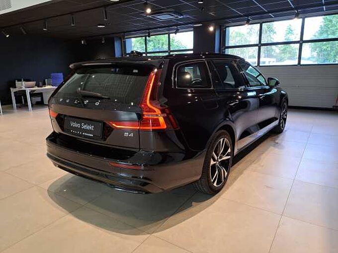 Volvo V60 B4 Mild Hybride Benzine Plus Dark: 661061 | B4 Mild Hybride Benzine Plus Dark