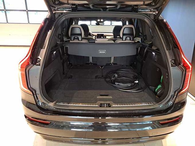 Volvo XC90 T8 AWD Plug-In Hybride Plus Dark 7 Zitplaatsen 467091 | Niet Ingeschreven Directiewagen | T8 AWD PHEV Plus Dark 7 Zitplaatsen