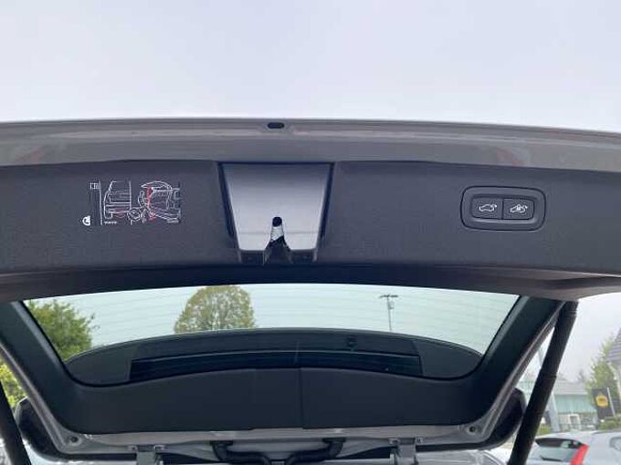 Volvo XC90 Recharge T8 AWD Plug-In Hybrid Ultimate Dark 7-Zit: 231622 | Recharge T8 AWD Plug-In Hybrid Ultimate Dark 7-Zit