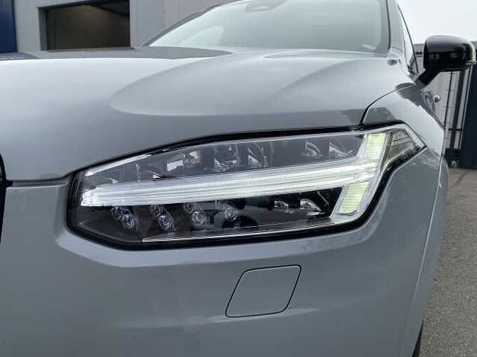 Volvo XC90 Recharge T8 AWD Plug-In Hybrid Ultimate Dark 7-Zit: 231622 | Recharge T8 AWD Plug-In Hybrid Ultimate Dark 7-Zit