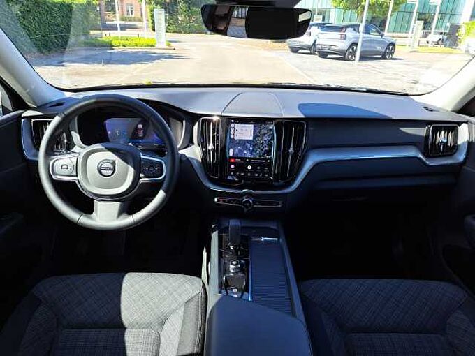 Volvo XC60 B4 Mild Hybrid Benzine Core: 717512 | B4 Mild Hybrid Benzine Core