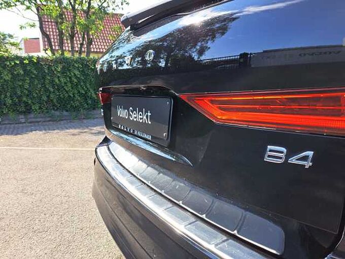 Volvo XC60 B4 Mild Hybrid Benzine Core: 717512 | B4 Mild Hybrid Benzine Core