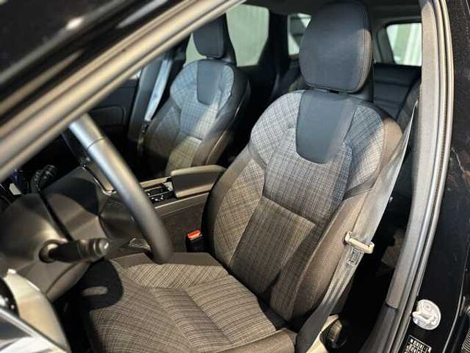 Volvo XC60 B4 Mild Hybrid Benzine Core: 717512 | B4 Mild Hybrid Benzine Core