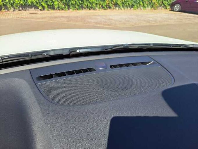 Volvo XC40 Recharge Single Motor Core: 083476 | Recharge Single Motor Core