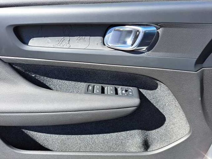 Volvo XC40 Recharge Single Motor Core: 083550 | Recharge Single Motor Core