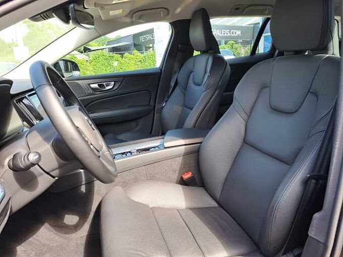 Volvo V60 B4 Mild Hybride Benzine Plus Dark: 661061 | B4 Mild Hybride Benzine Plus Dark