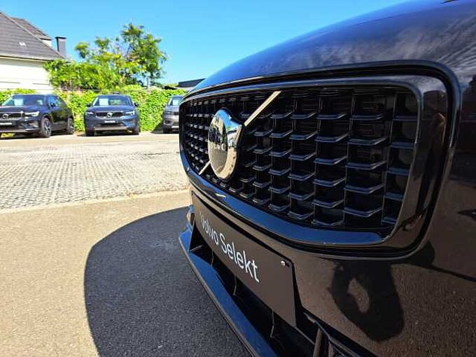 Volvo V60 B4 Mild Hybride Benzine Plus Dark: 661061 | B4 Mild Hybride Benzine Plus Dark