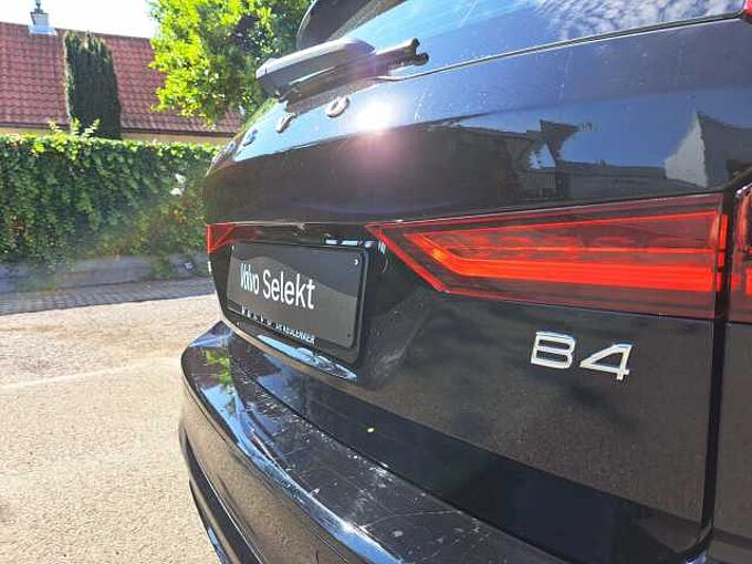 Volvo V60 B4 Mild Hybride Benzine Plus Dark: 661061 | B4 Mild Hybride Benzine Plus Dark