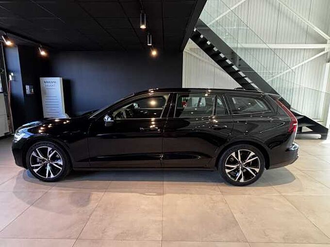 Volvo V60 B4 Mild Hybride Benzine Plus Dark: 661061 | B4 Plus Dark |