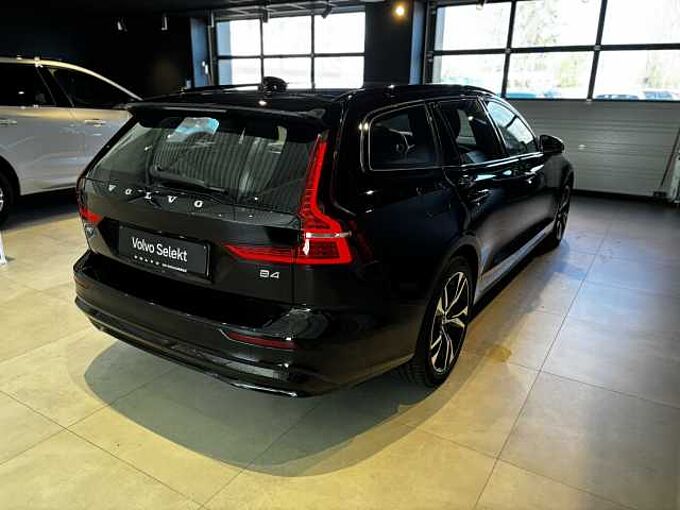 Volvo V60 B4 Mild Hybride Benzine Plus Dark: 661061 | B4 Plus Dark |