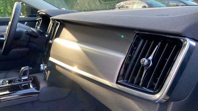 Volvo V90 Recharge T6 AWD Plug-In Hybrid Core Bright: 219654 | Recharge T6 AWD Plug-In Hybrid Core Bright