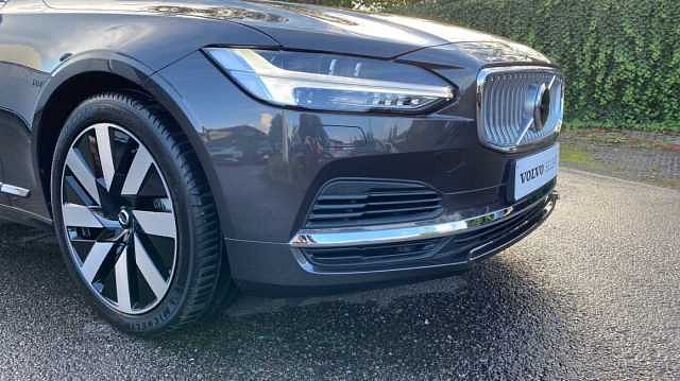Volvo V90 Recharge T6 AWD Plug-In Hybrid Core Bright: 219654 | Recharge T6 AWD Plug-In Hybrid Core Bright