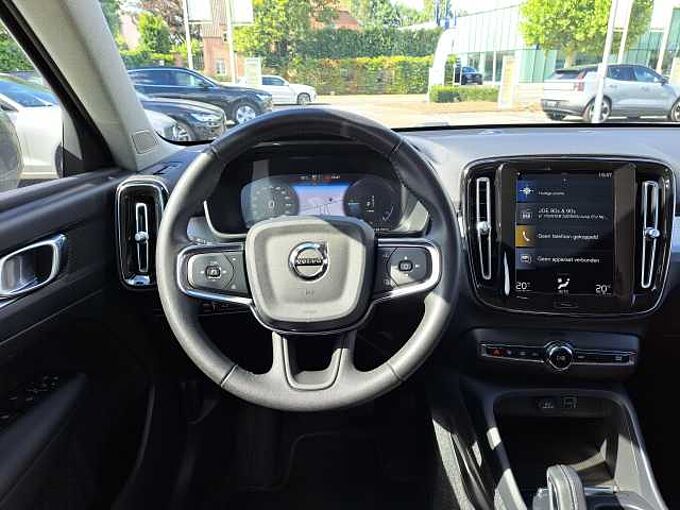 Volvo XC40 Recharge T4 Plug-In Hybrid Inscription Expression: 509824 | Recharge T4 Plug-In Hybrid Inscription Expression