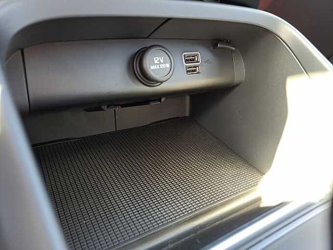 Volvo XC40 Recharge T4 Plug-In Hybrid Inscription Expression: 509824 | Recharge T4 Plug-In Hybrid Inscription Expression