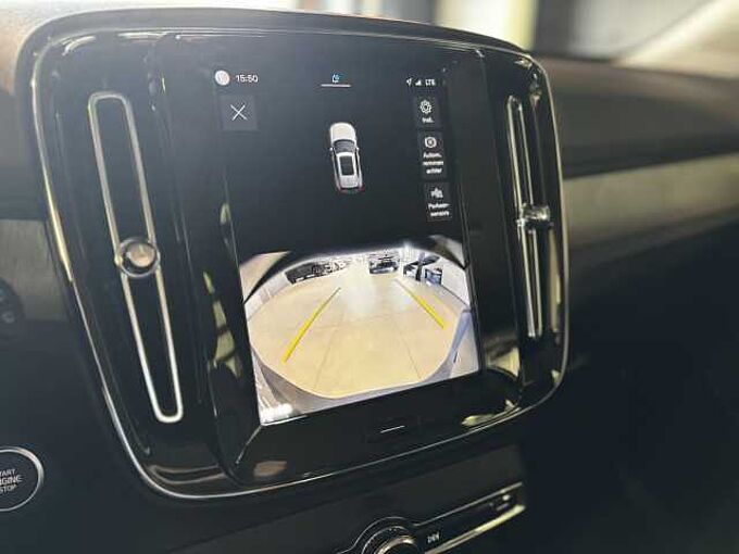 Volvo XC40 Core, B3 Mild hybrid, Benzine