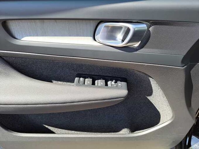 Volvo XC40 B3 Mild-Hybride Benzine Core 659863 | B3 Mild-Hybride Benzine Core