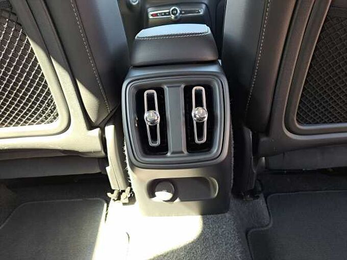 Volvo XC40 B3 Mild-Hybride Benzine Core 659863 | B3 Mild-Hybride Benzine Core