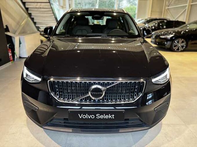 Volvo XC40 Core, B3 Mild hybrid, Benzine