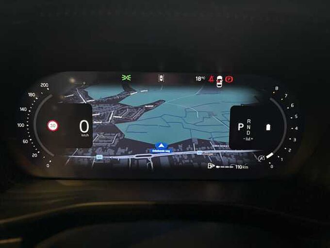 Volvo XC40 Core, B3 Mild hybrid, Benzine