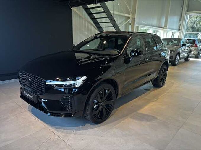 Volvo XC60 Black Edition Plus, T6 AWD Plug-in Hybrid. SLECHTS 1.000KM