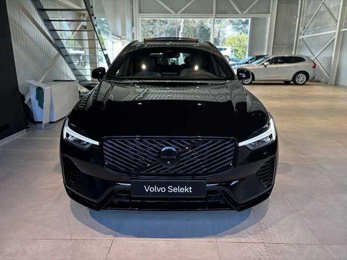 Volvo XC60 Black Edition Plus, T6 AWD Plug-in Hybrid. SLECHTS 1.000KM