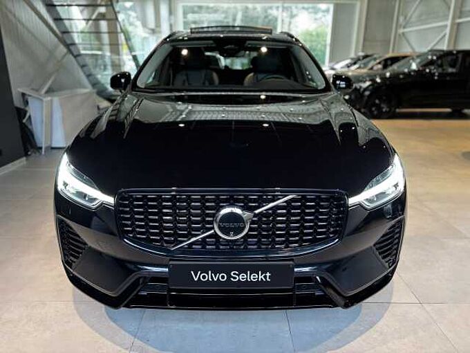 Volvo XC60 Plus, B4 Mild-Hybrid, Benzin, Dark