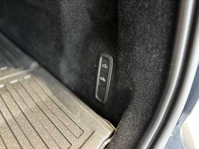 Volvo XC60 309694 - Black Edition Ultra, T6 AWD Plug-in hybrid