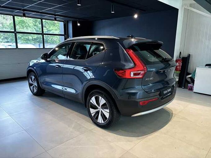 Volvo XC40 659625 Core, B3 Mild-hybride (MHEV), Benzine