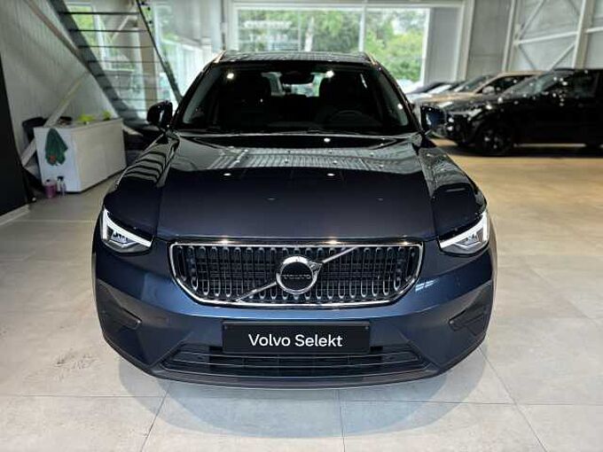 Volvo XC40 659625 Core, B3 Mild-hybride (MHEV), Benzine