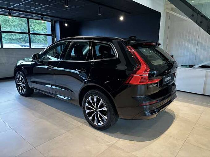 Volvo XC60 159946 Core, B5 AWD Mild hybrid, Benzine
