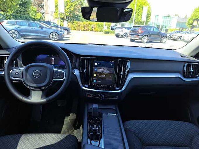 Volvo V60 B3 Mild-Hybride Benzine Core 624860 | V60 B3 Mild-Hybride Benzine Core
