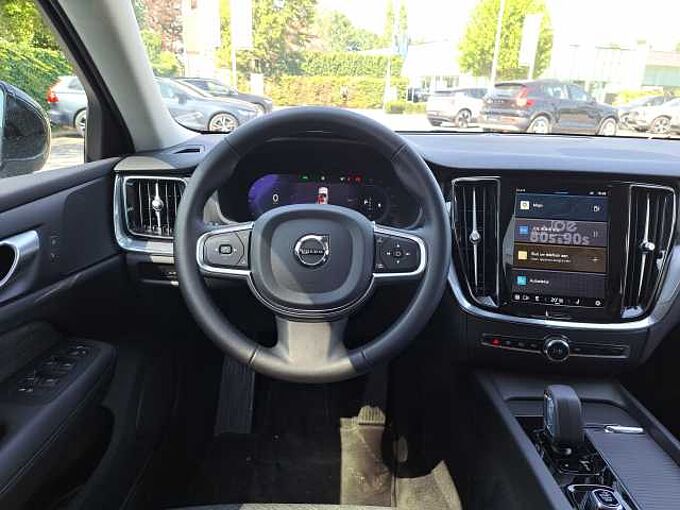 Volvo V60 B3 Mild-Hybride Benzine Core 624860 | V60 B3 Mild-Hybride Benzine Core