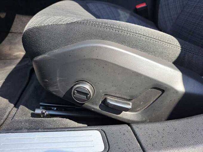 Volvo V60 B3 Mild-Hybride Benzine Core 624860 | V60 B3 Mild-Hybride Benzine Core