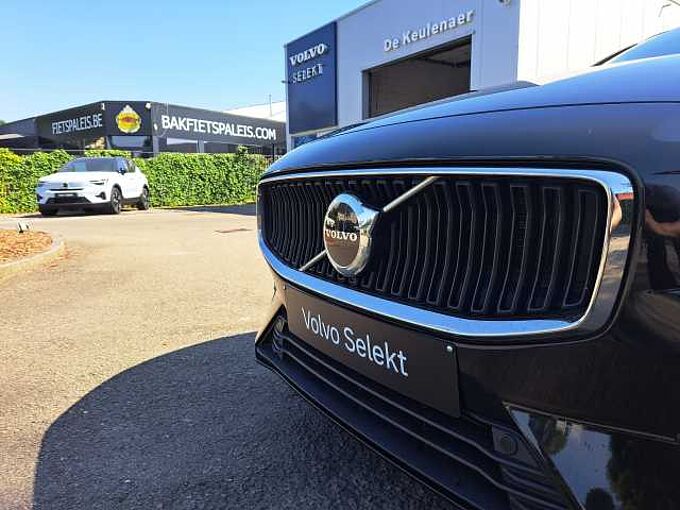 Volvo V60 B3 Mild-Hybride Benzine Core 624860 | V60 B3 Mild-Hybride Benzine Core