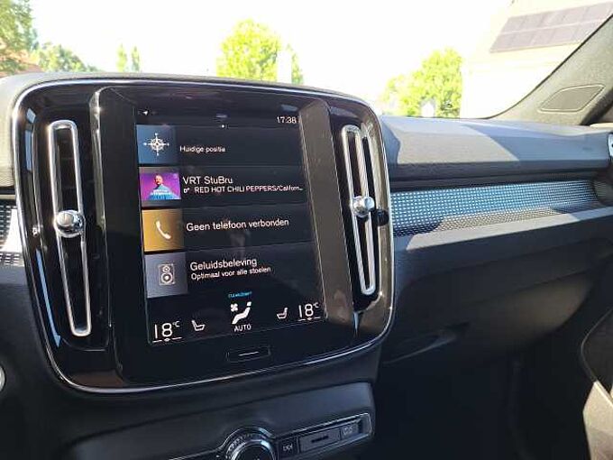 Volvo XC40 Recharge T5 Plug-In Hybride R-Design 702631 | Recharge T5 Plug-In Hybride R-Design